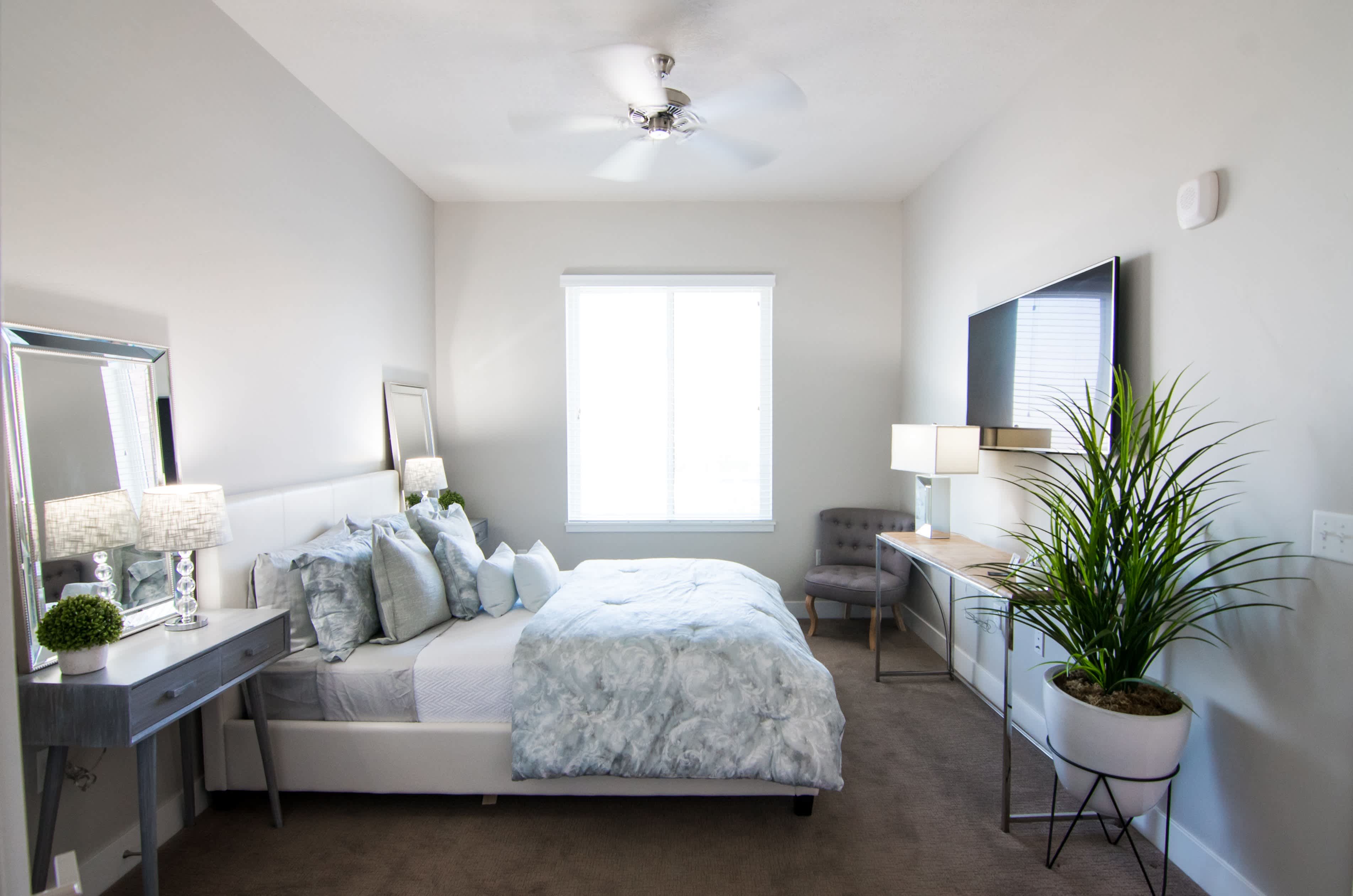 4th West – photo 5