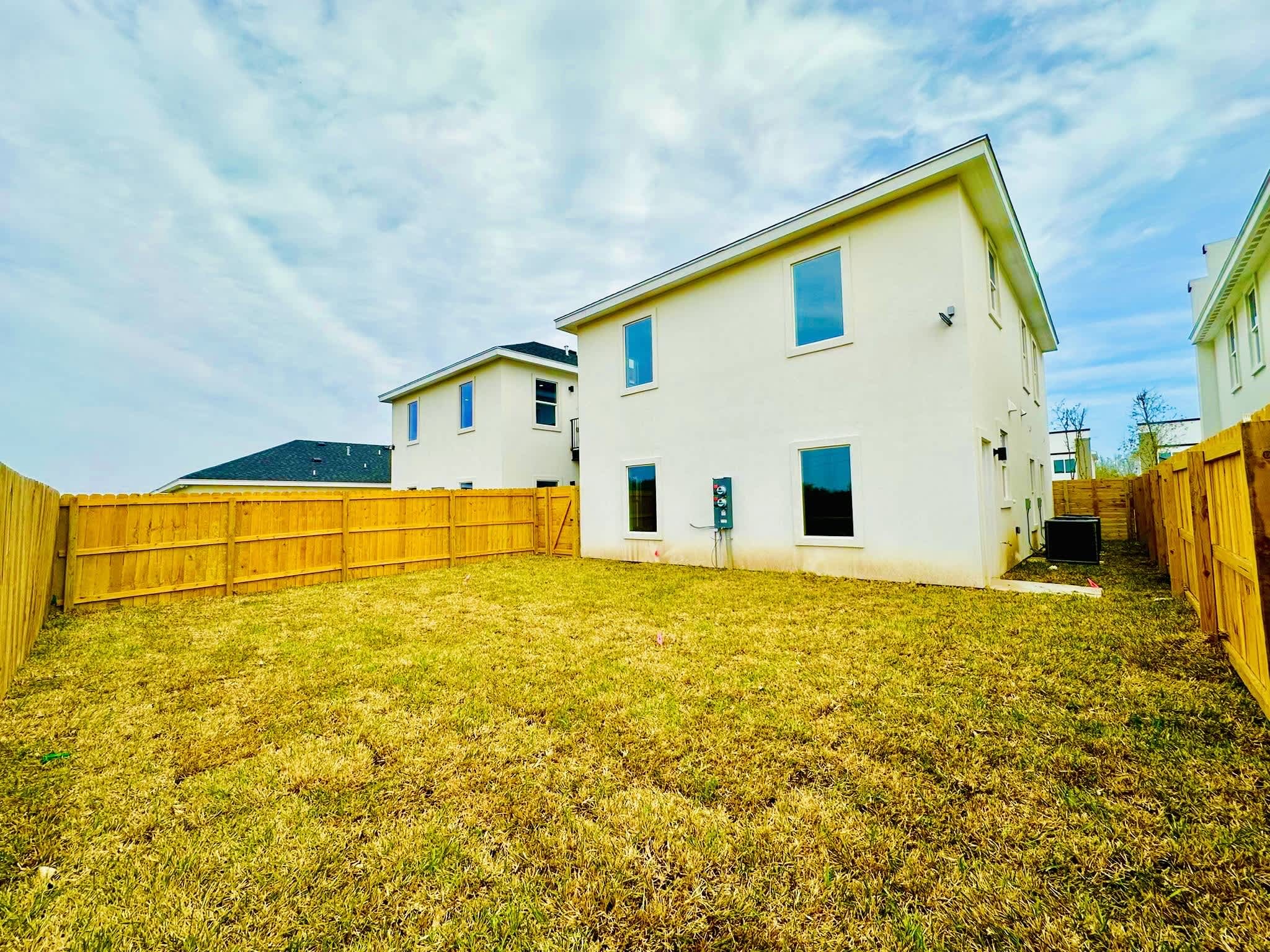 3515 S Dominique Dr – photo 4