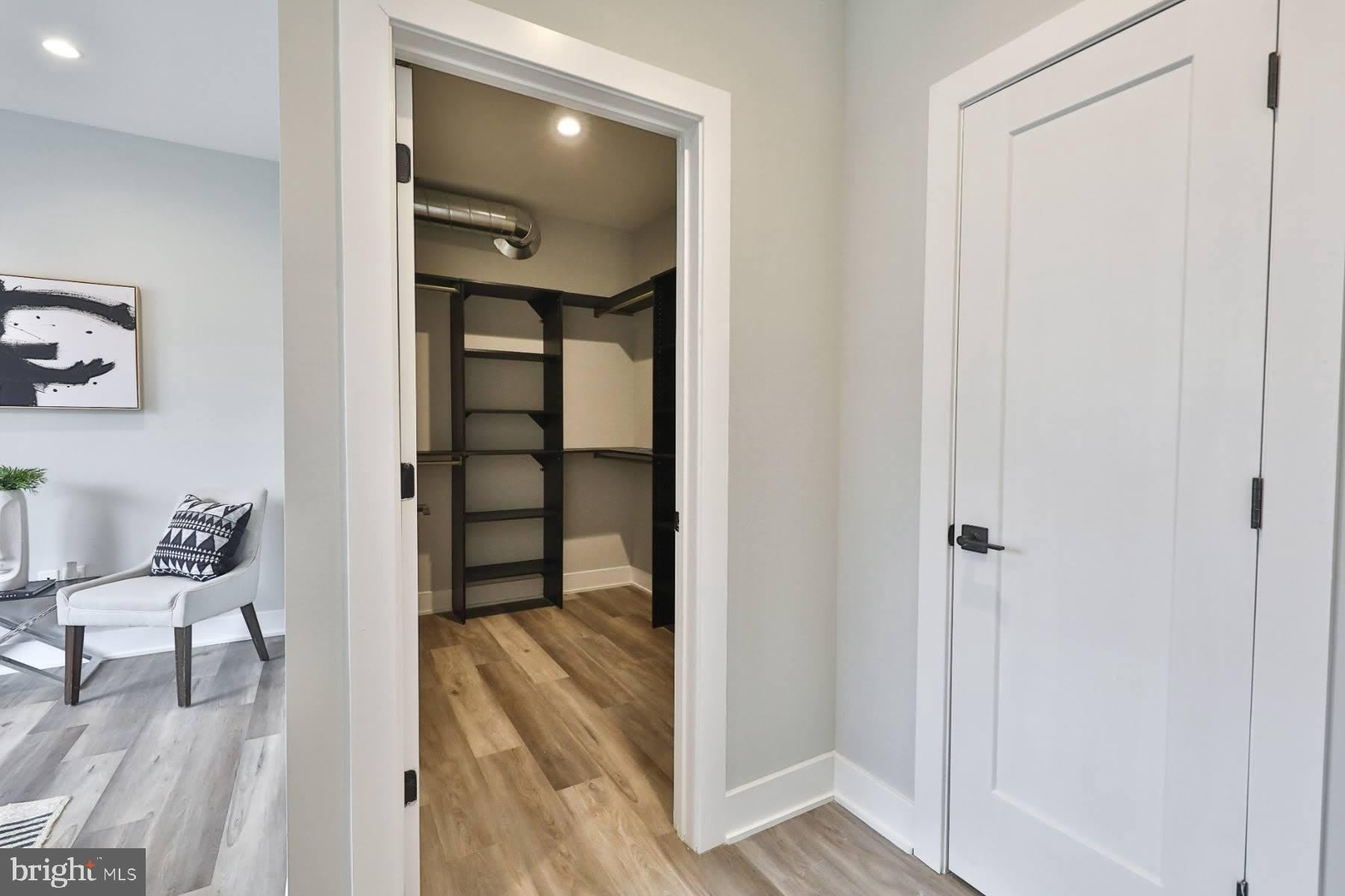 1612-00 CAMBRIDGE Street – photo 4