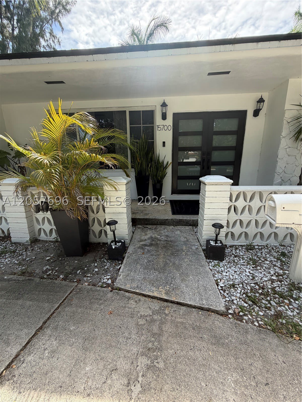 15700 N Miami Ave – photo 5