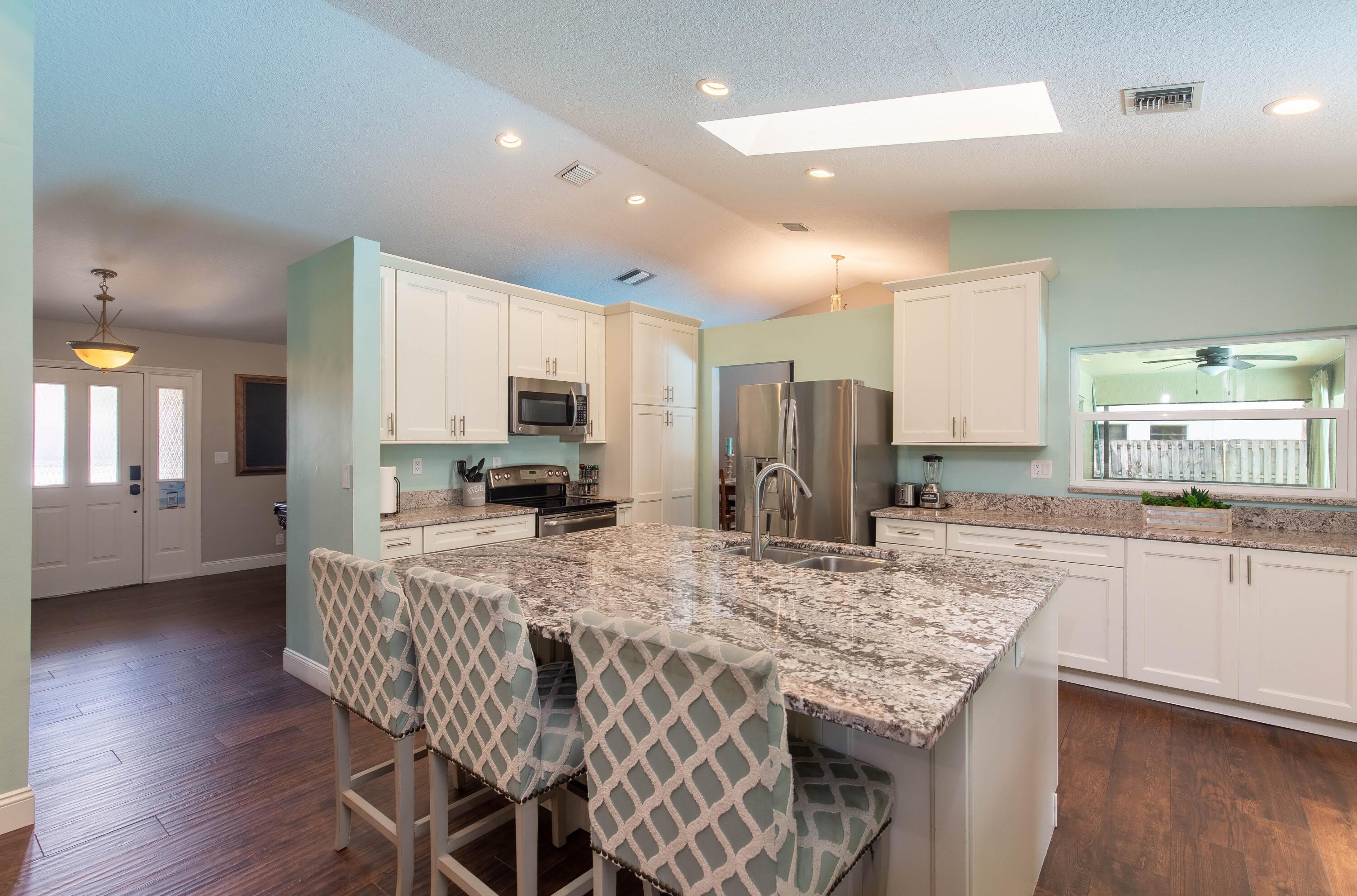 1123 Northumberland Court – photo 3