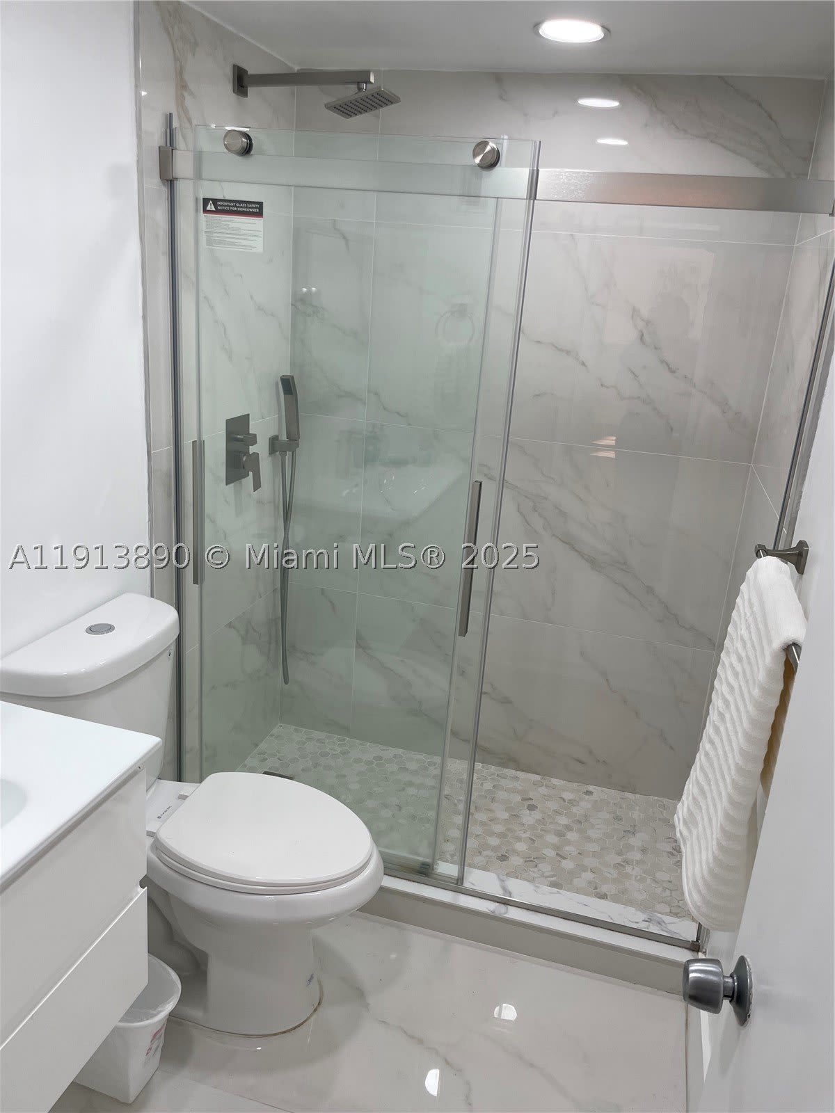 3801 S Ocean Dr – photo 5