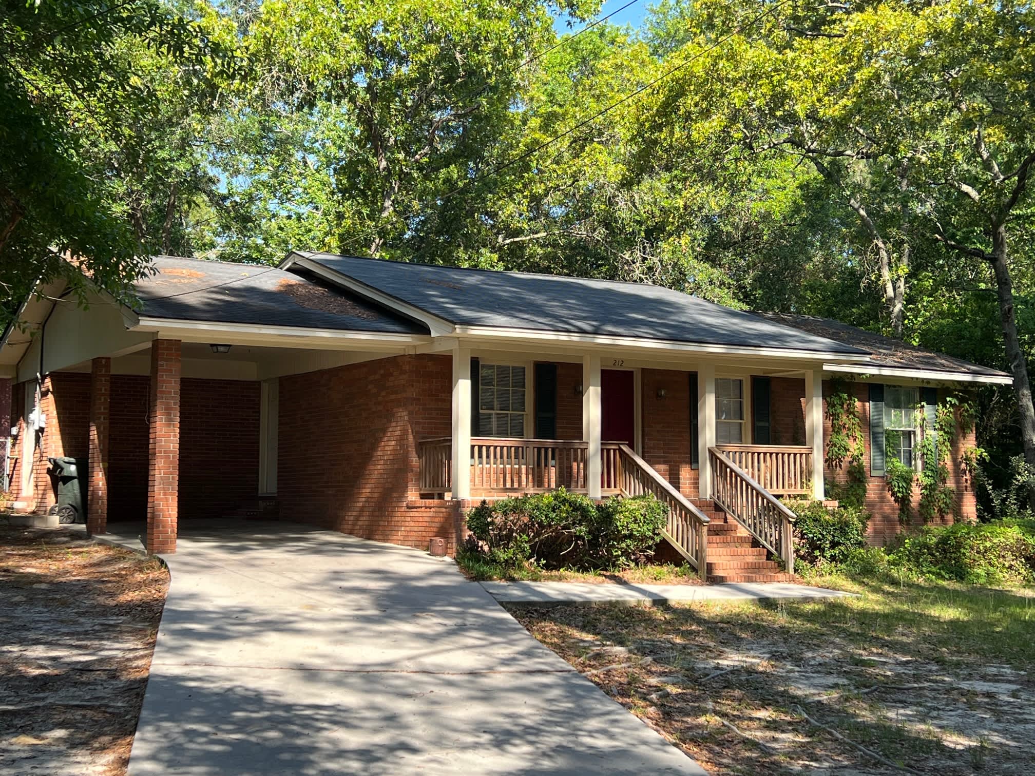212 Henderson St – photo 1