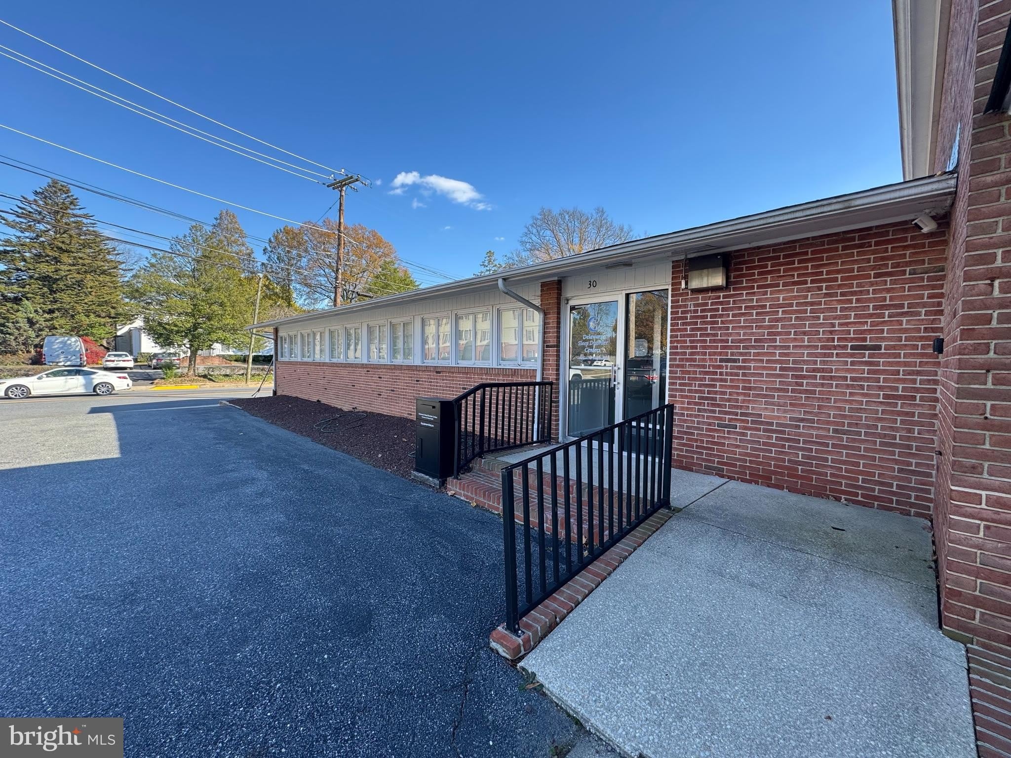 30 E Division Street – photo 4