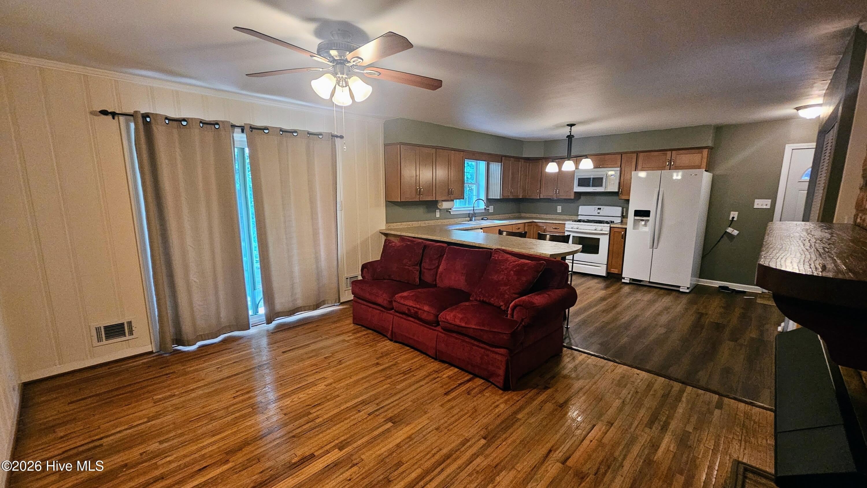 1446 SE Audubon Drive SE – photo 5