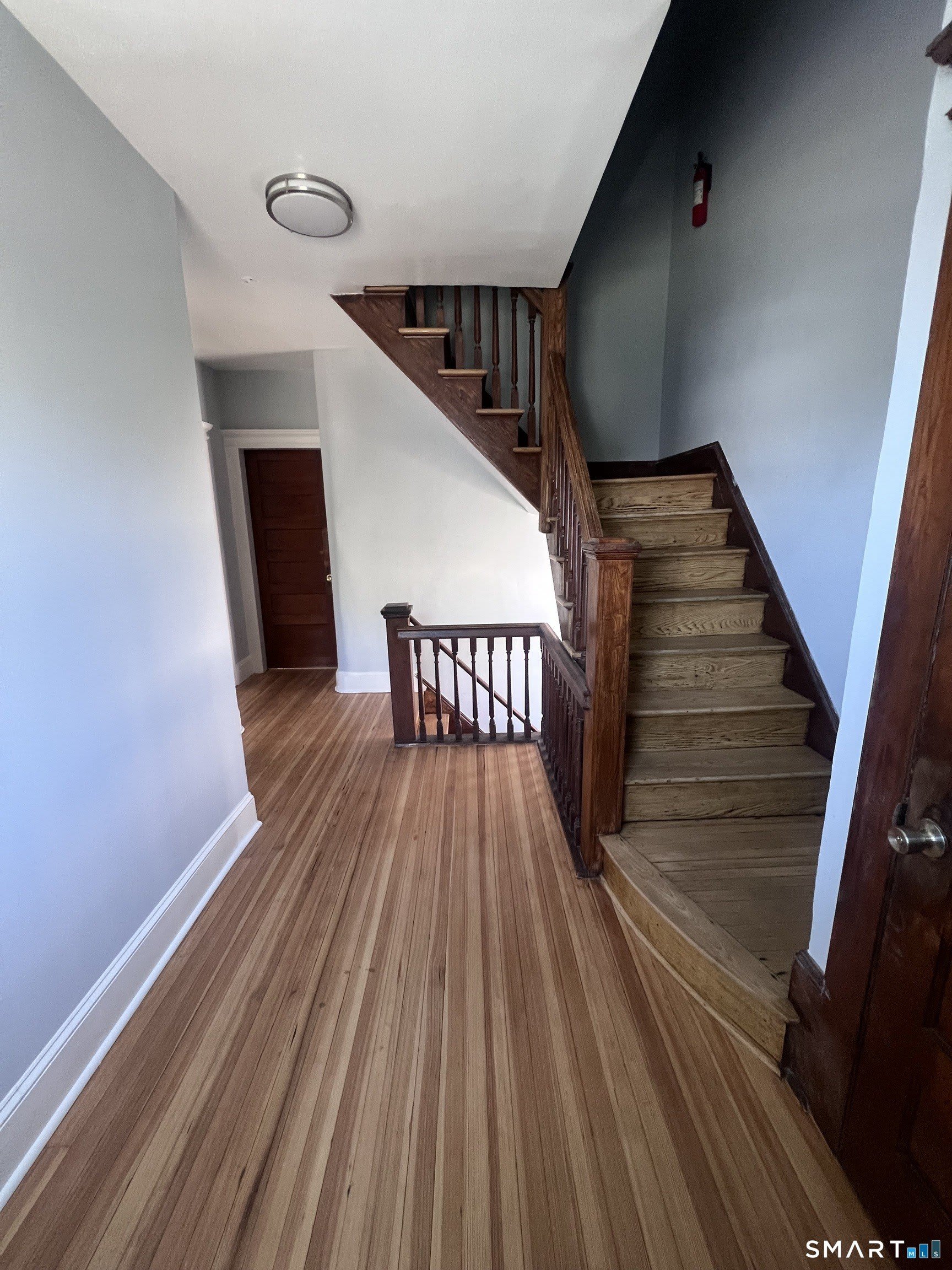 335 Ridgefield Avenue – photo 4