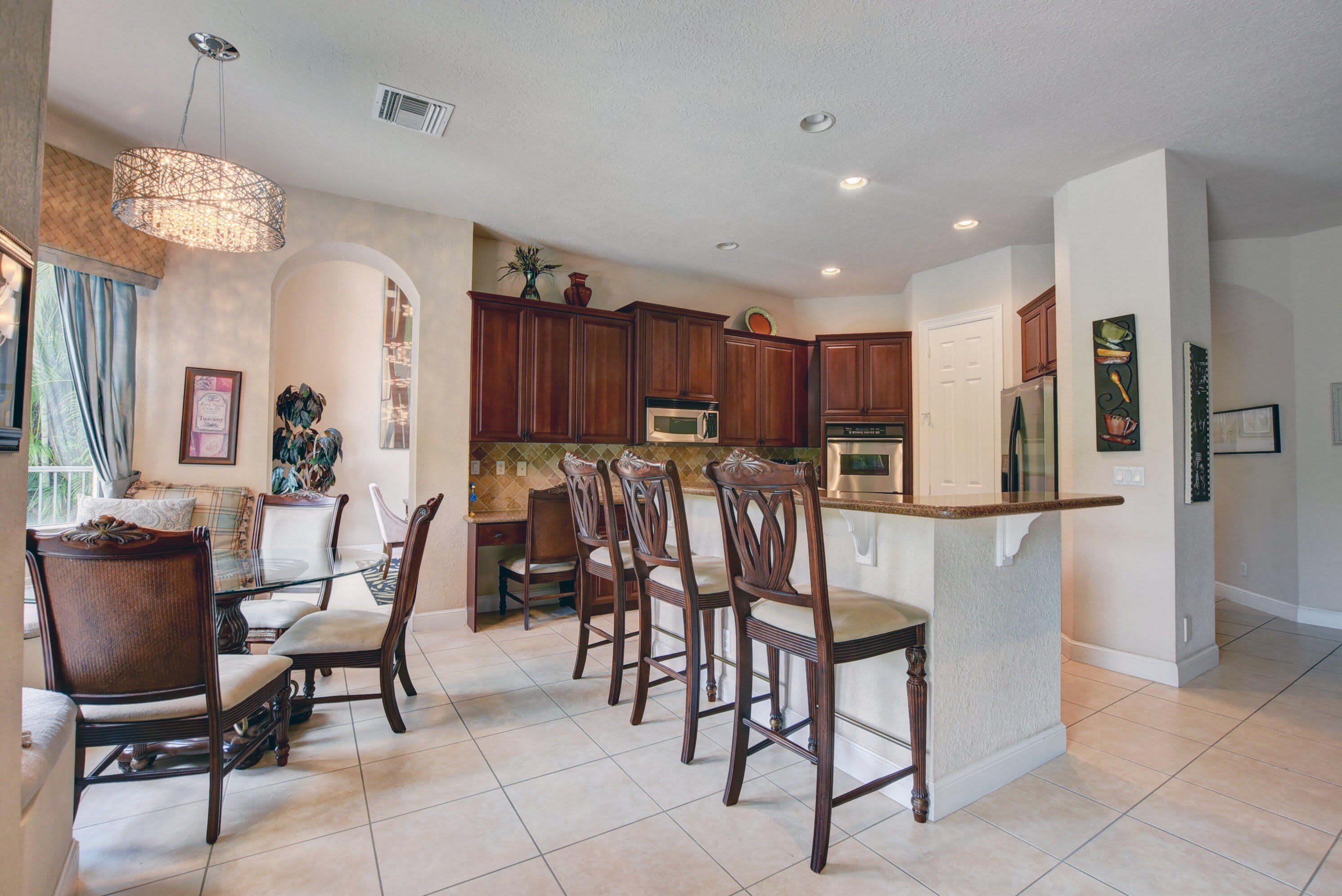 3424 Collonade Drive – photo 5