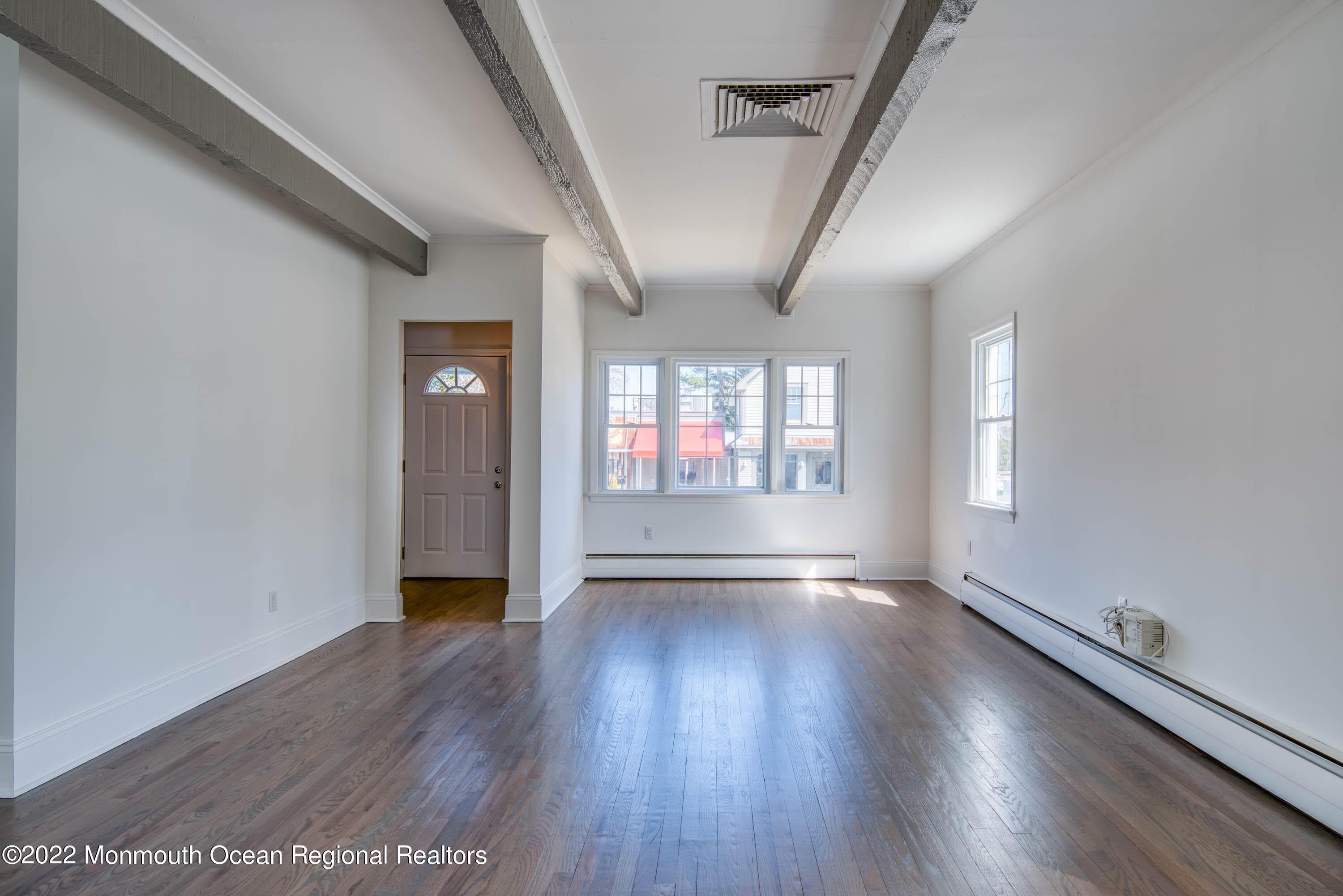 109 E River Road – photo 4