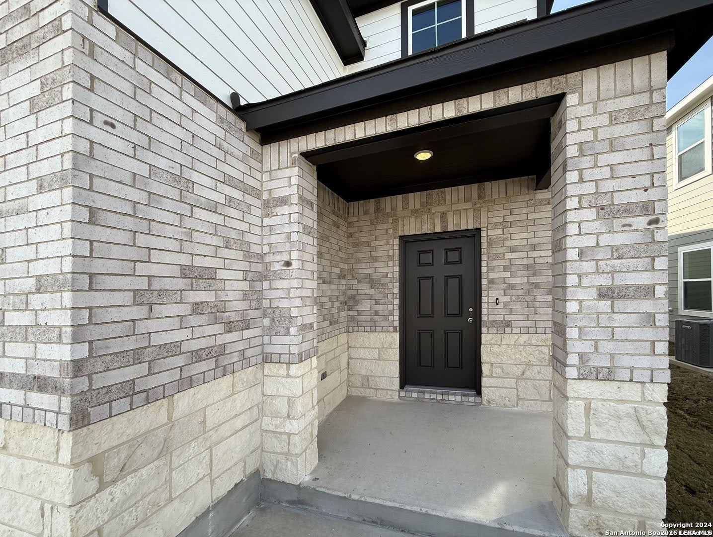 7637 BIRCH HOLW – photo 2