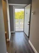 1025 SE 3rd Avenue – photo 2