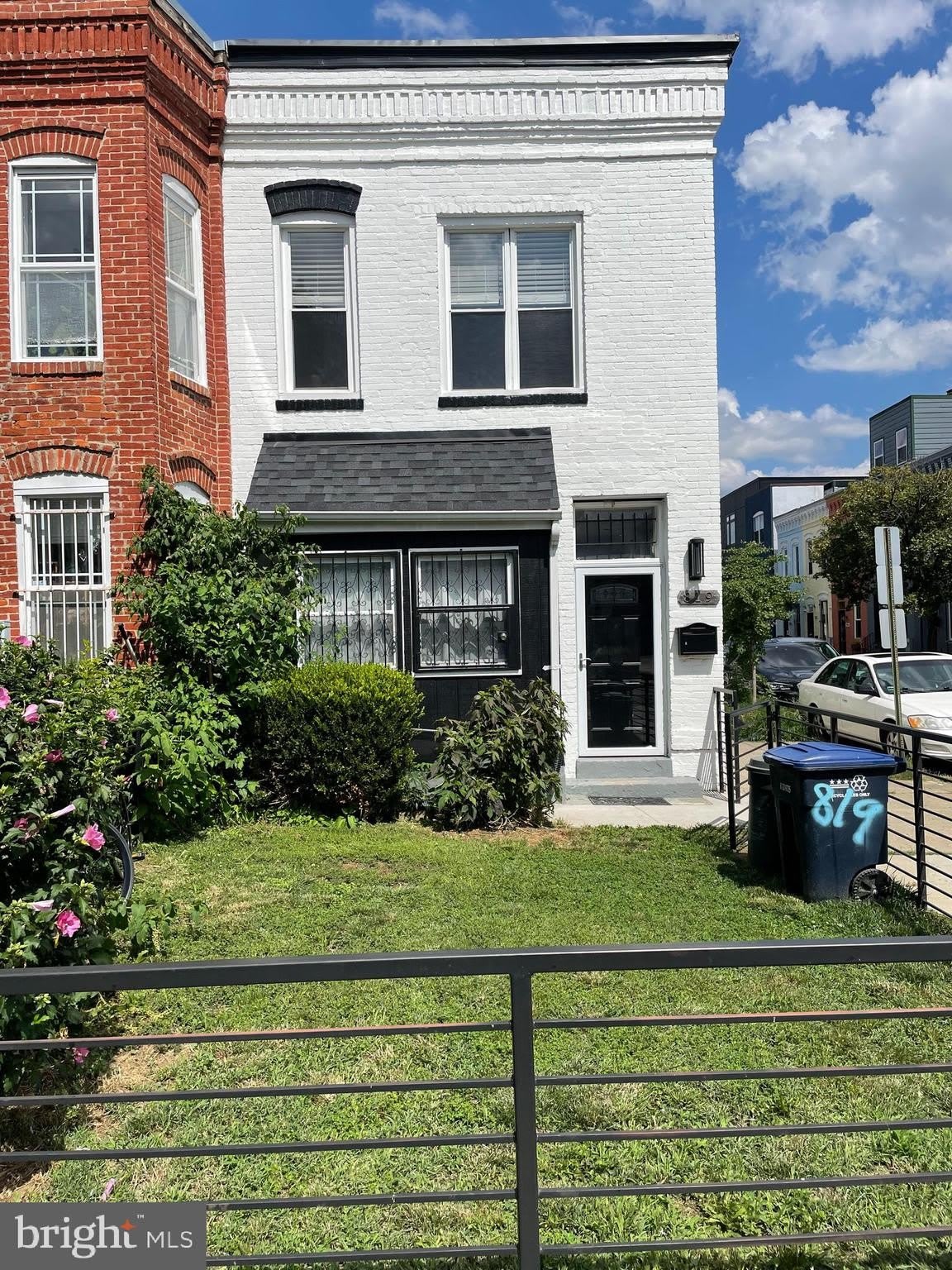 819 12TH Street NE – photo 1