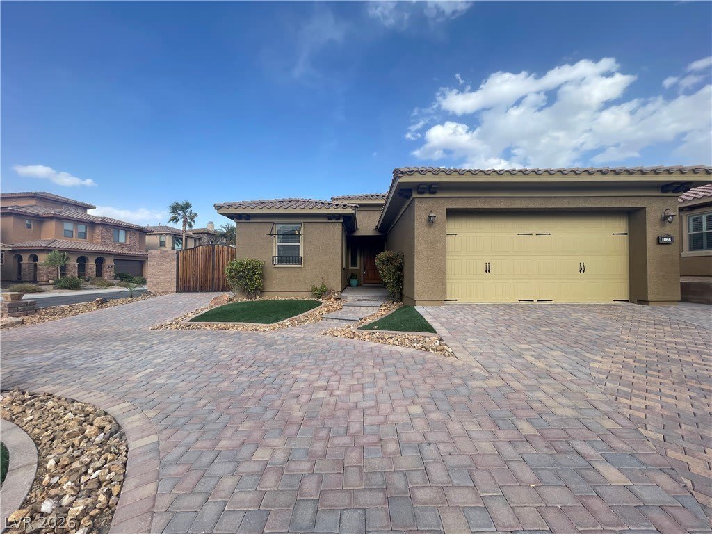 1066 Via Nandina Place – photo 2