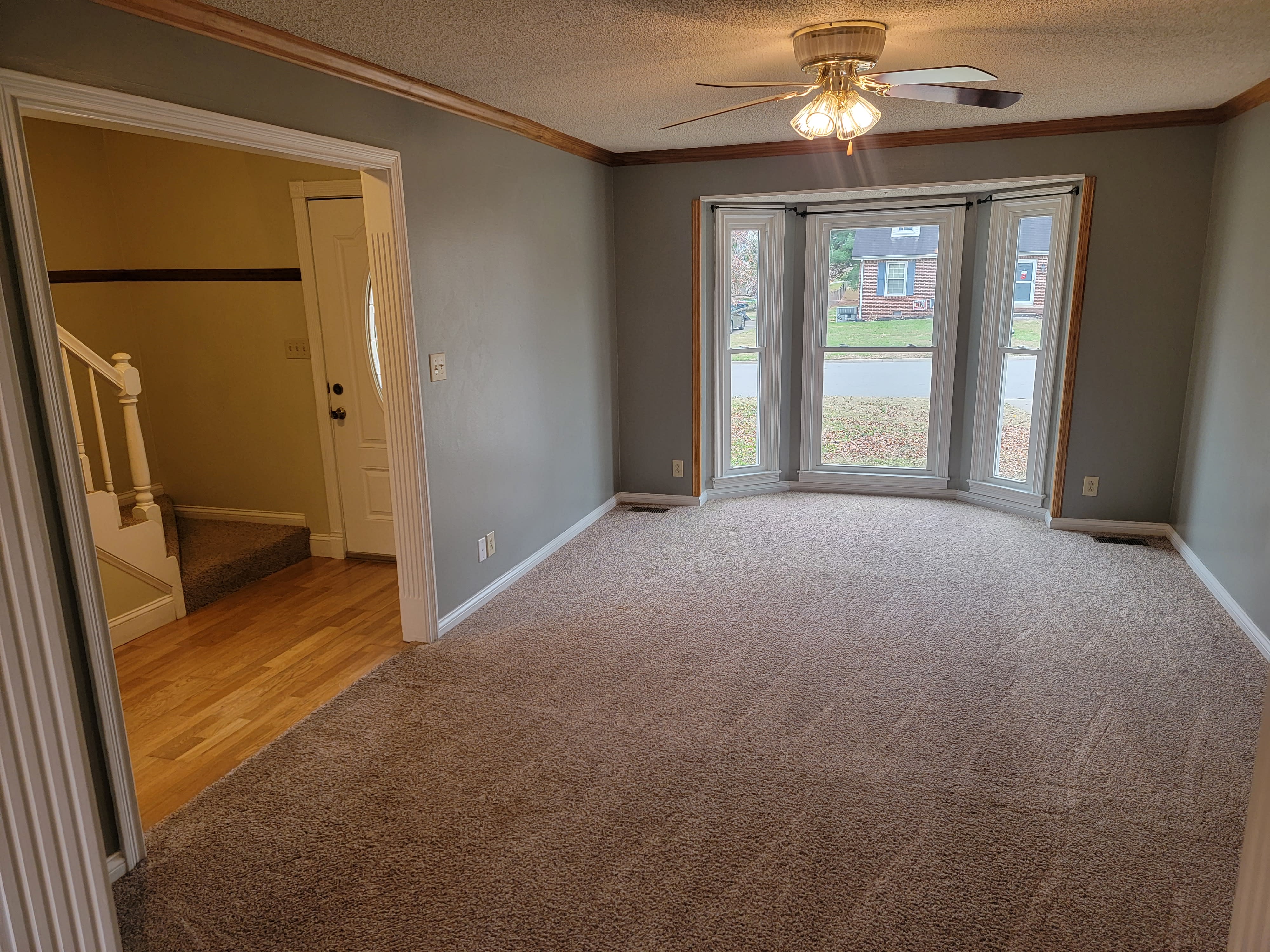 3103 Larson Ln – photo 2