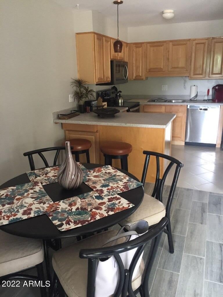 37616 N Tranquil Trail – photo 2