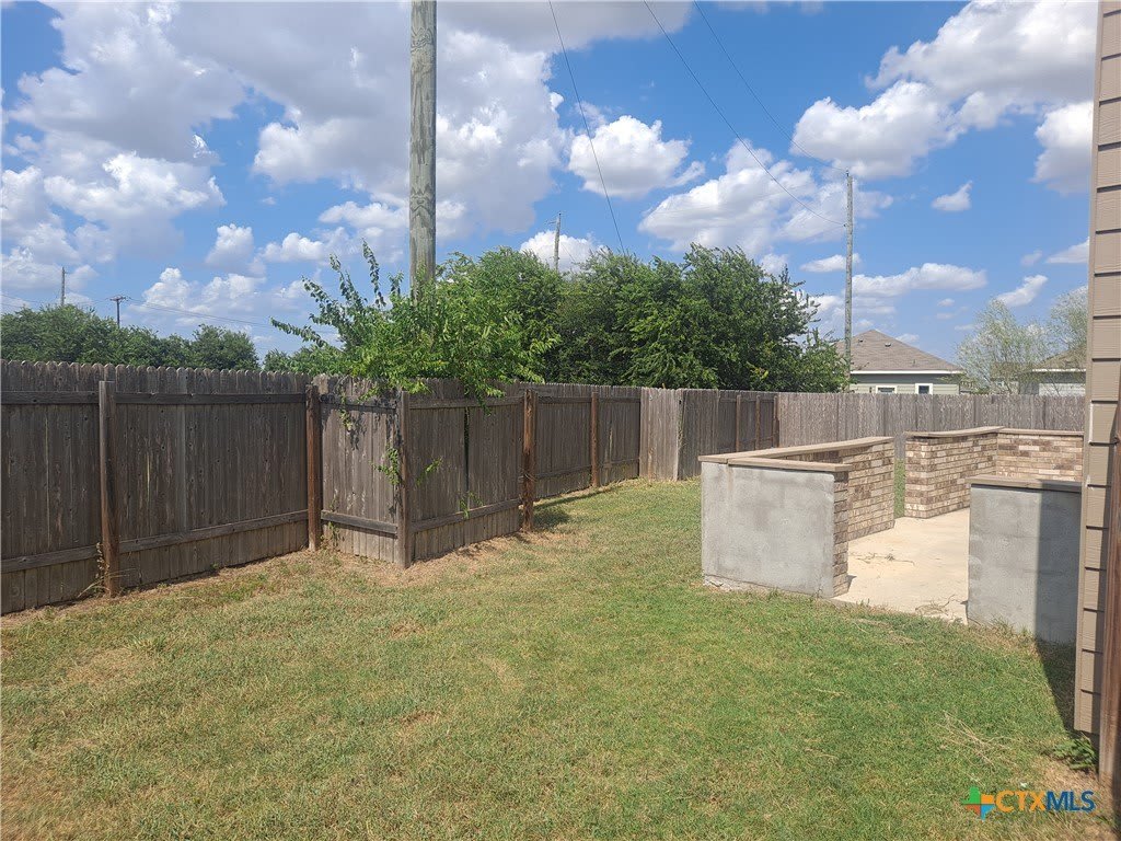 225 Rainey Drive – photo 2