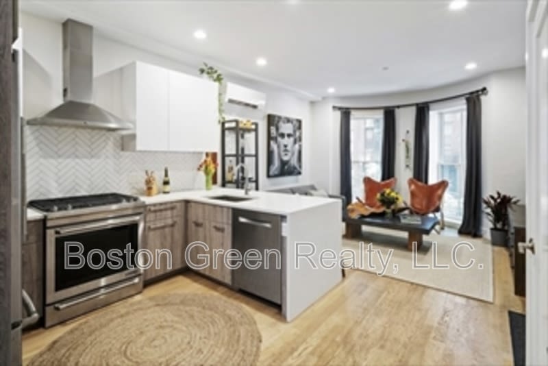55 East Springfield Street – photo 2