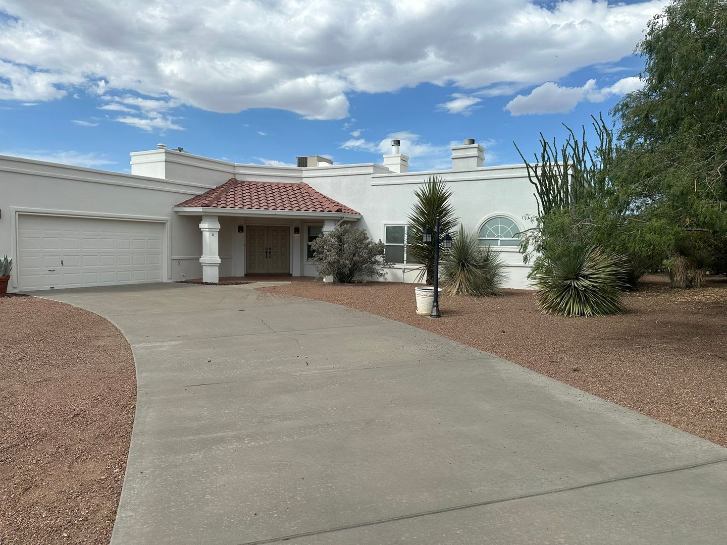 Spacious Las Cruces Home with Comfortable Living & Great Location – photo 2