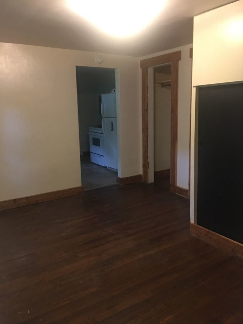 1 Bedroom 1 Bath Studio Duplex – photo 4