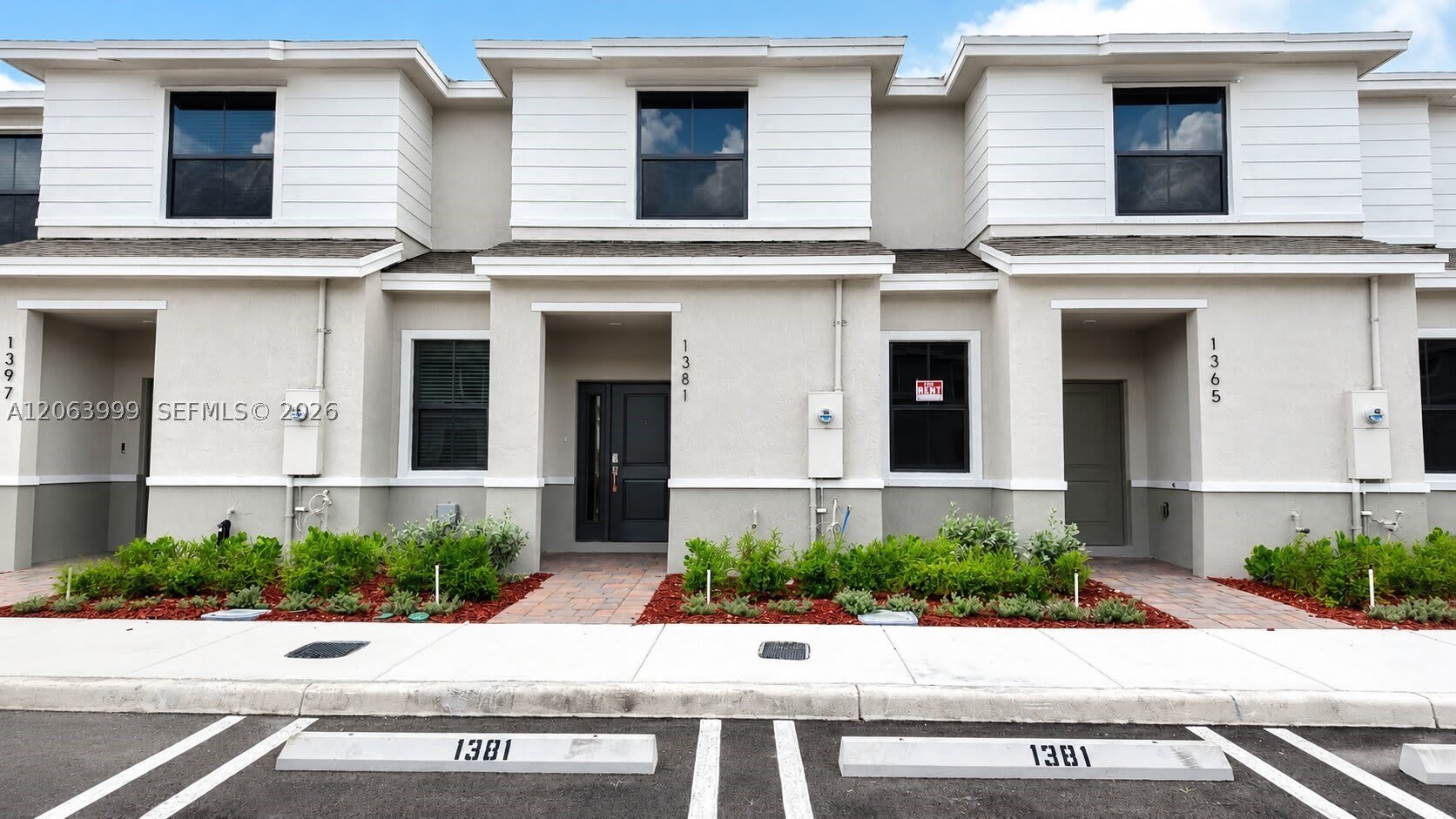 1381 NE 4th Ave – photo 1