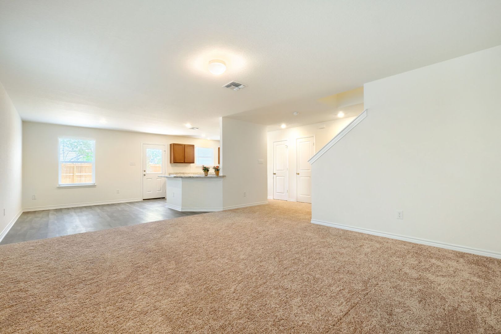 Brand-New 4BR Home in Spanish Trail – Energy Star Certified & Move-In Ready – photo 4