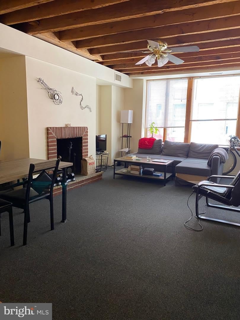 325 S JUNIPER ST #2ND FLOOR – photo 2