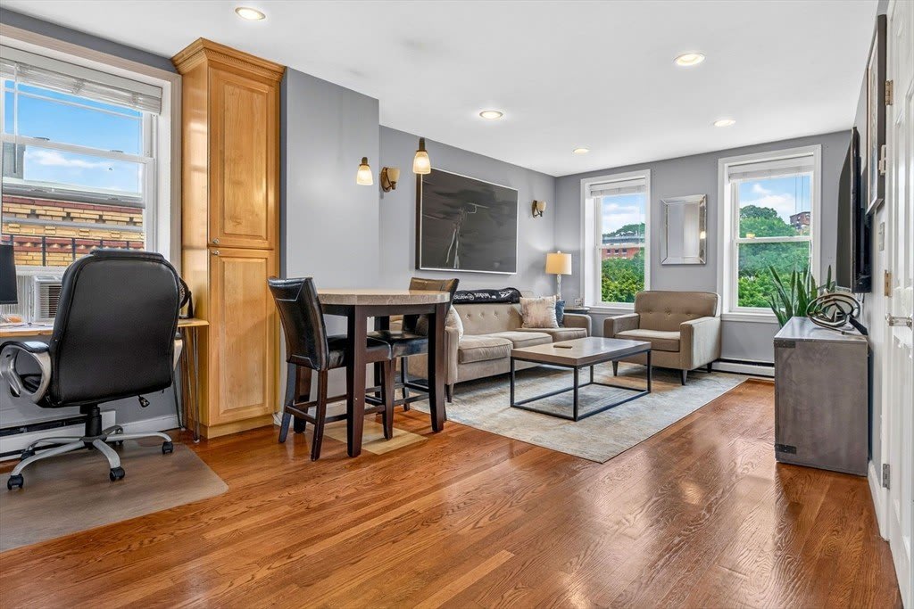 138 Prince St – photo 3