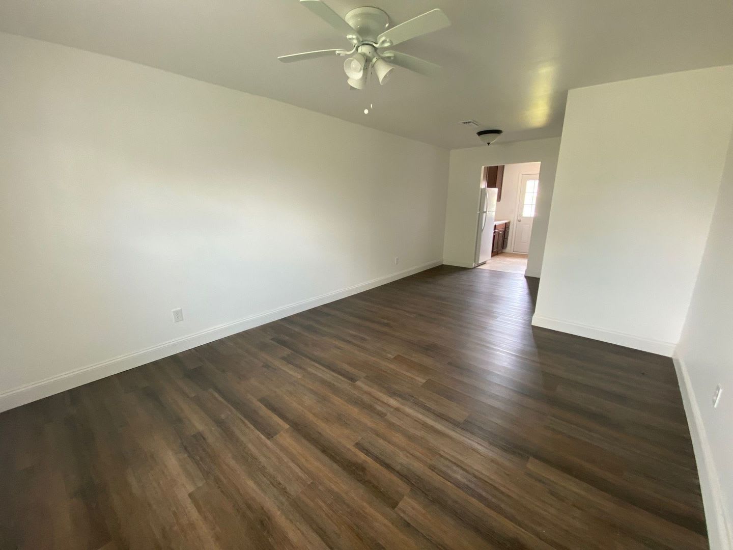 Efficient 2 Bed 1 Bath Duplex Unit In Springfield W Easy Access To Tyndall Afb Special 1 2 Off First Month S Rent – photo 4