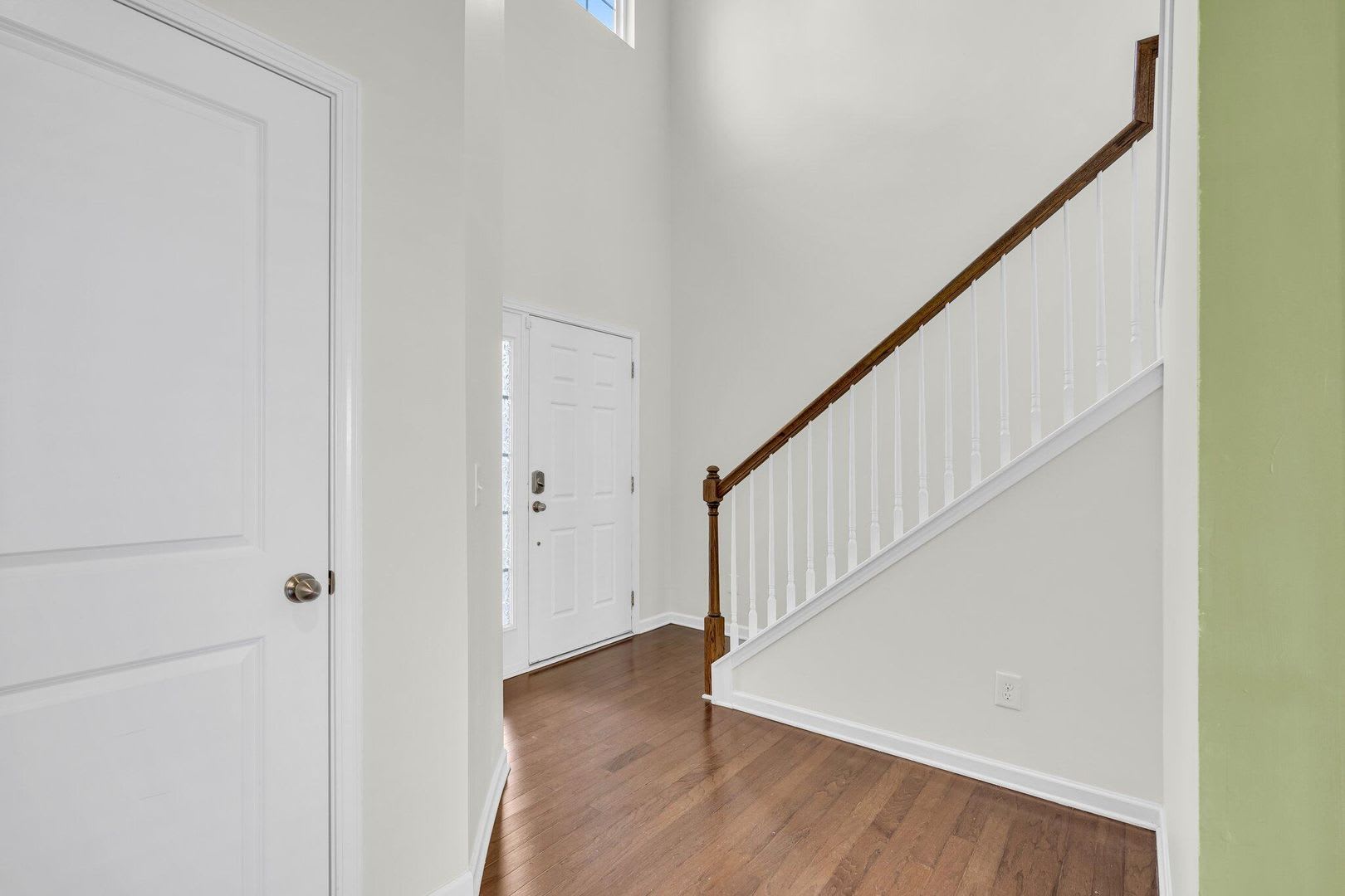 4 Bedroom Home In The Desirable Fairmont South Community – photo 3