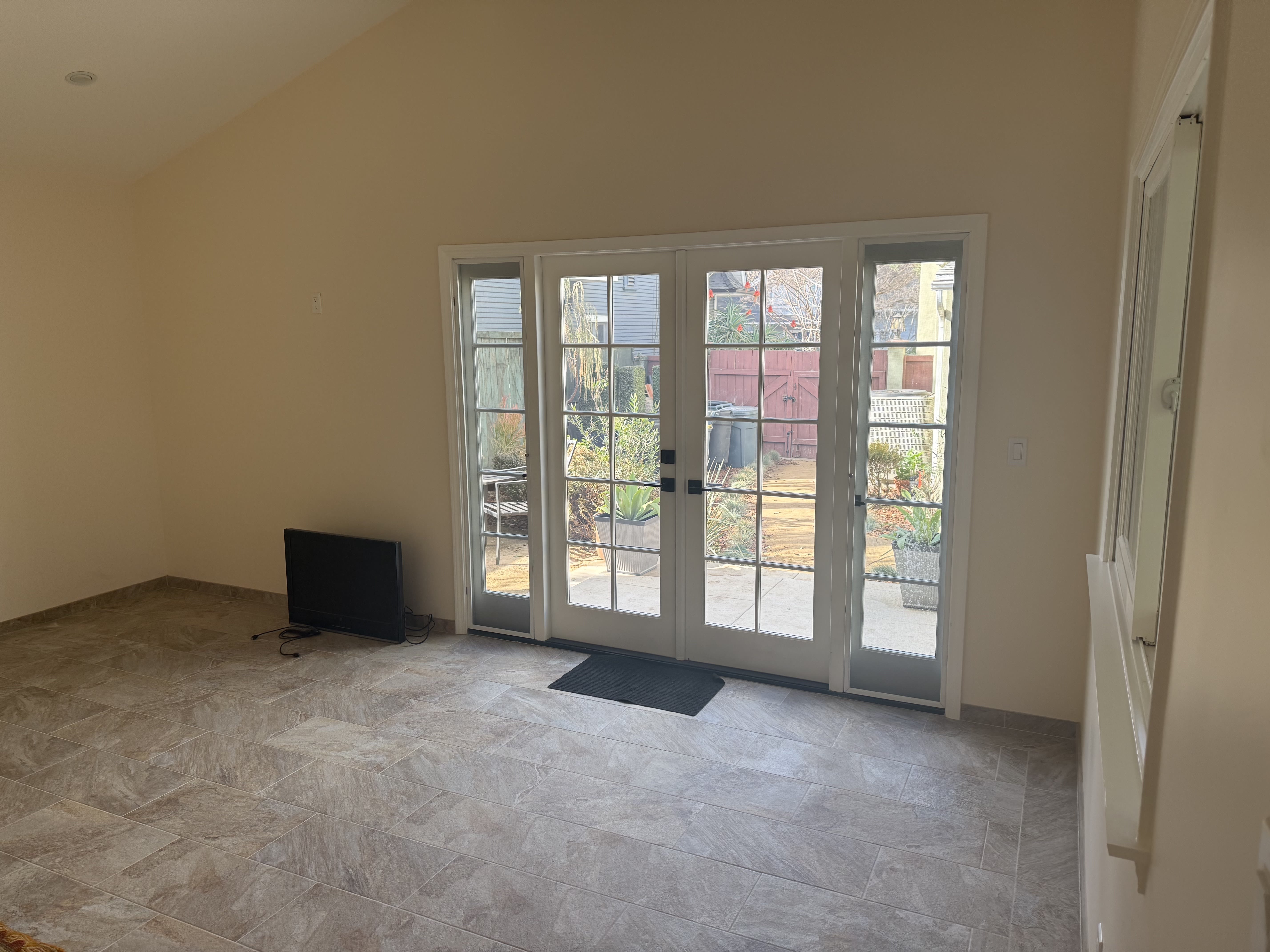 1724 Court Avenue – photo 3