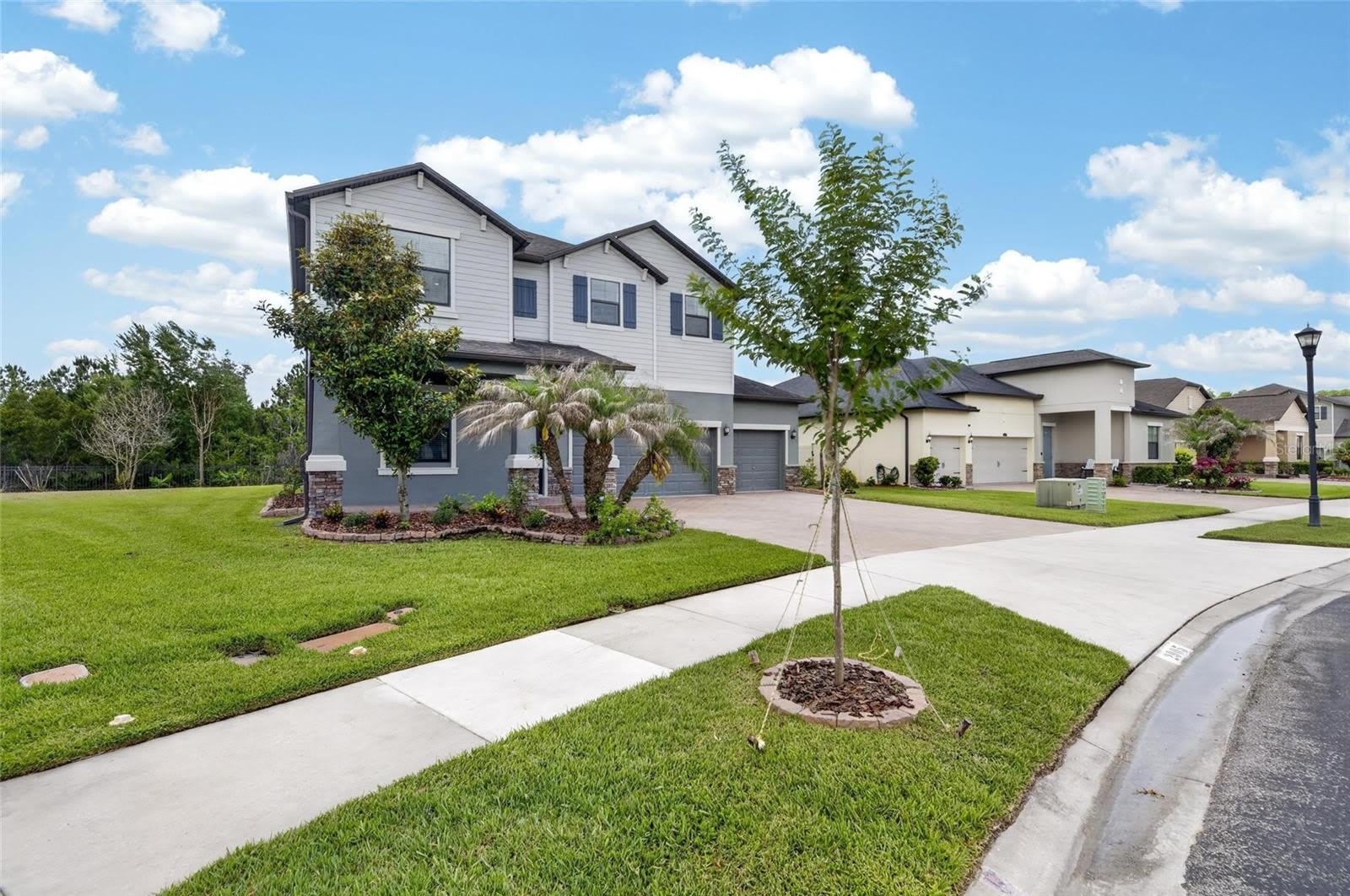 2905 HILLIARD Drive – photo 5