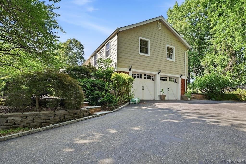 20 Williamsburg Drive – photo 3
