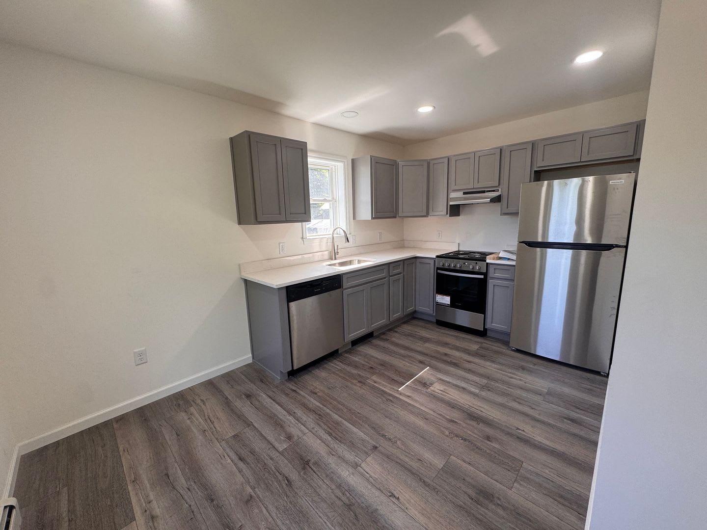 Brand-New 2-Bedroom, 1-Bath Single-Family Home – photo 3