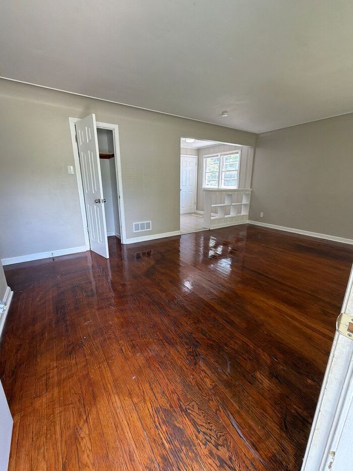 1862 Engelholm Avenue – photo 2