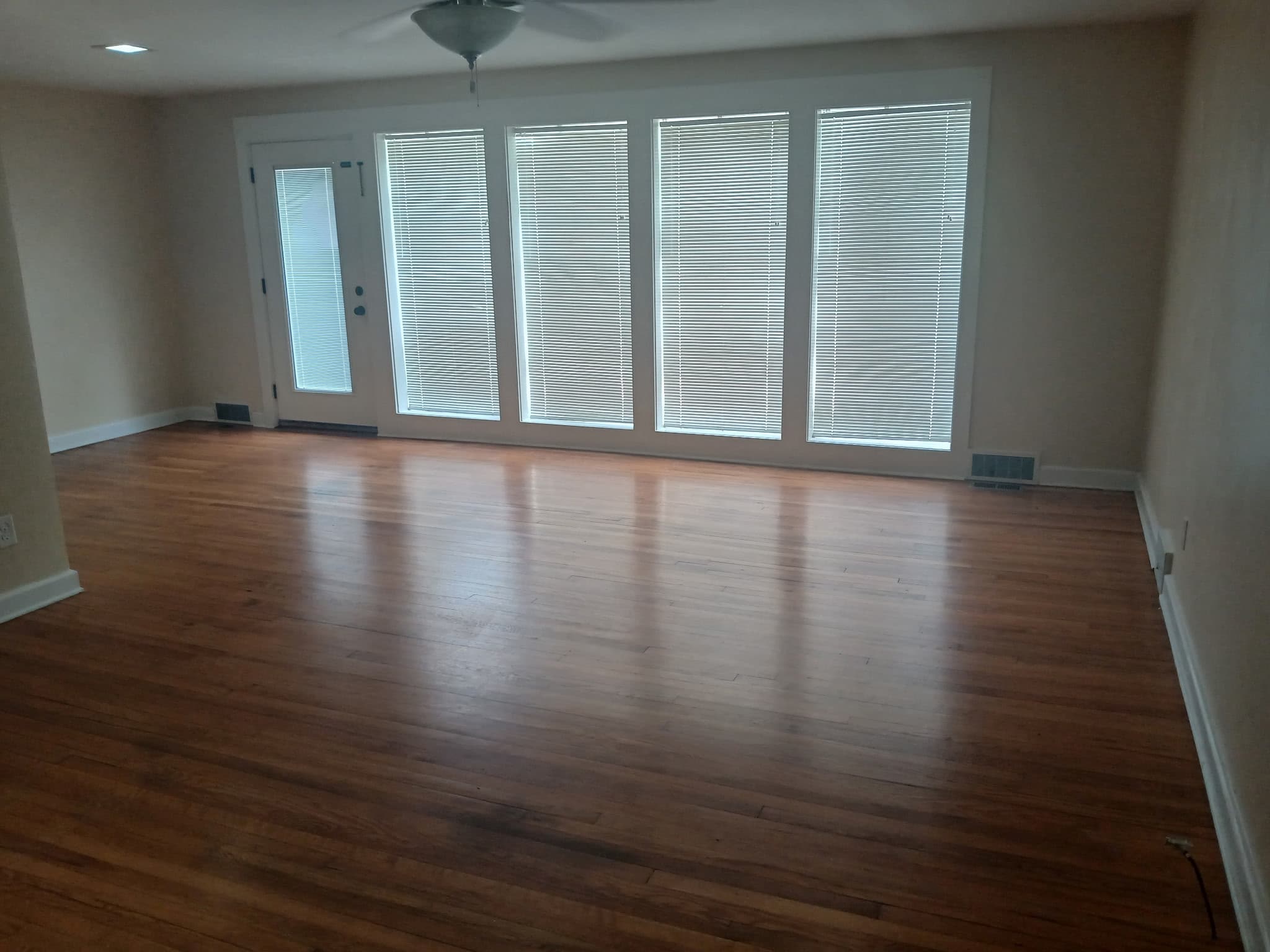 71 East Marshall Street – photo 3