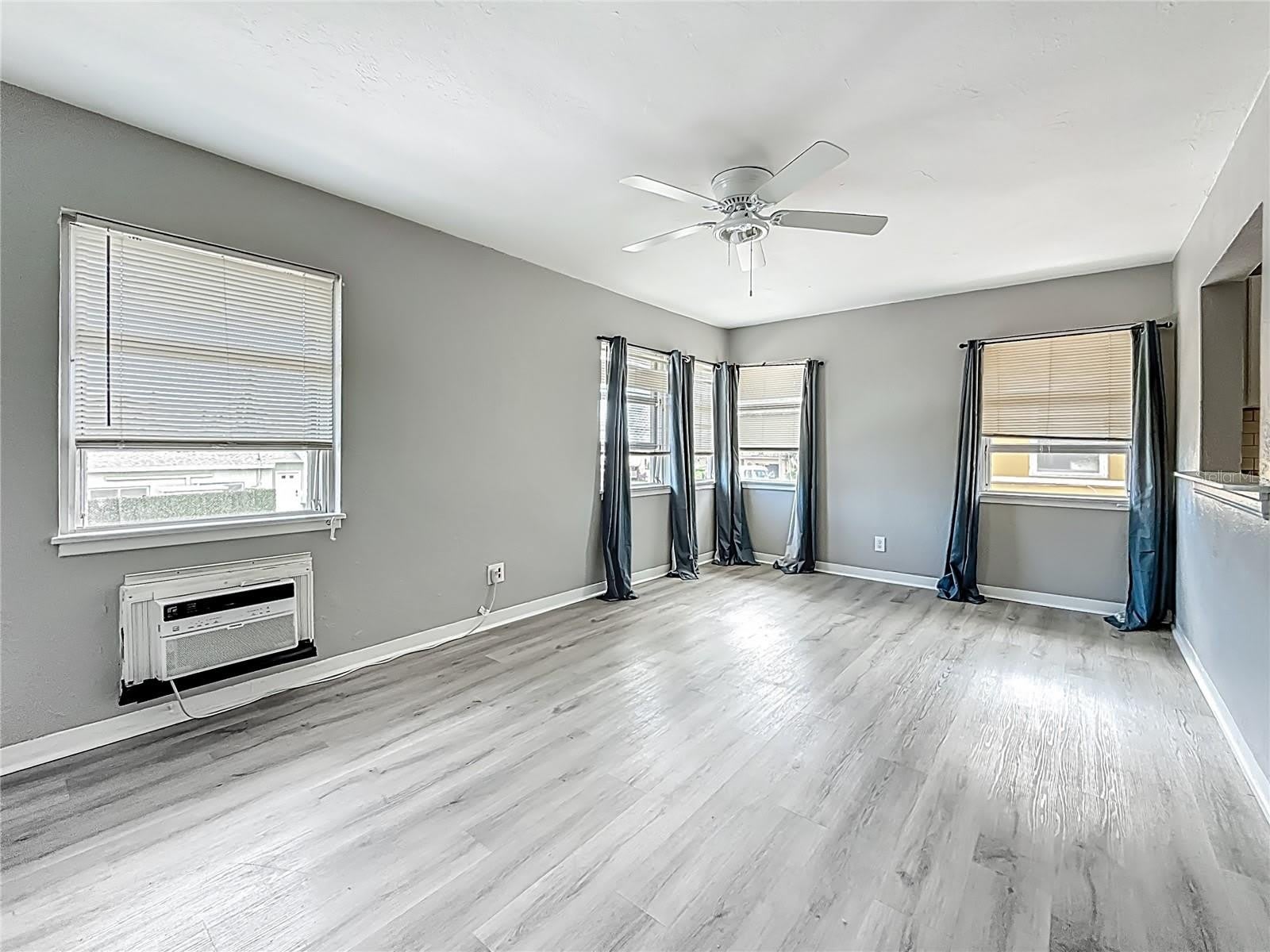 107 154TH Avenue – photo 2