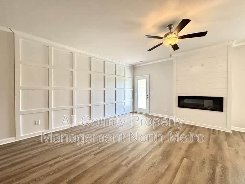 6366 Pine Ridge Point – photo 2