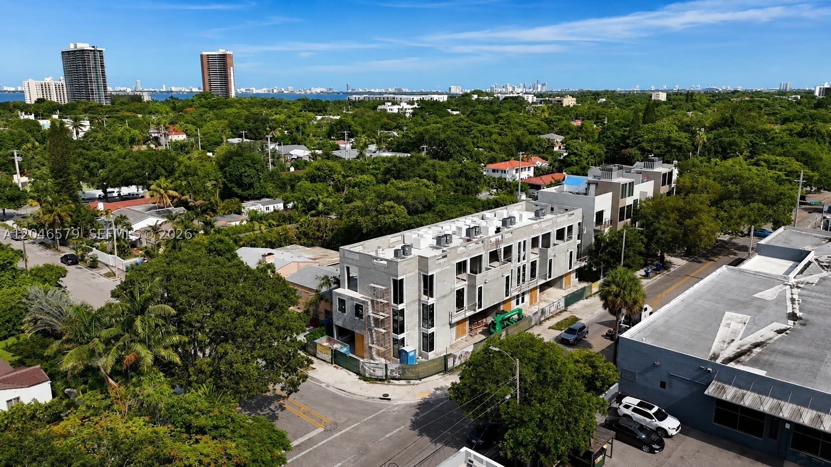 420 NE 72 – photo 2