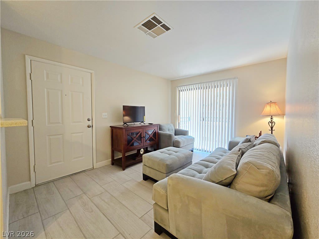 5171 Lindell Road – photo 4