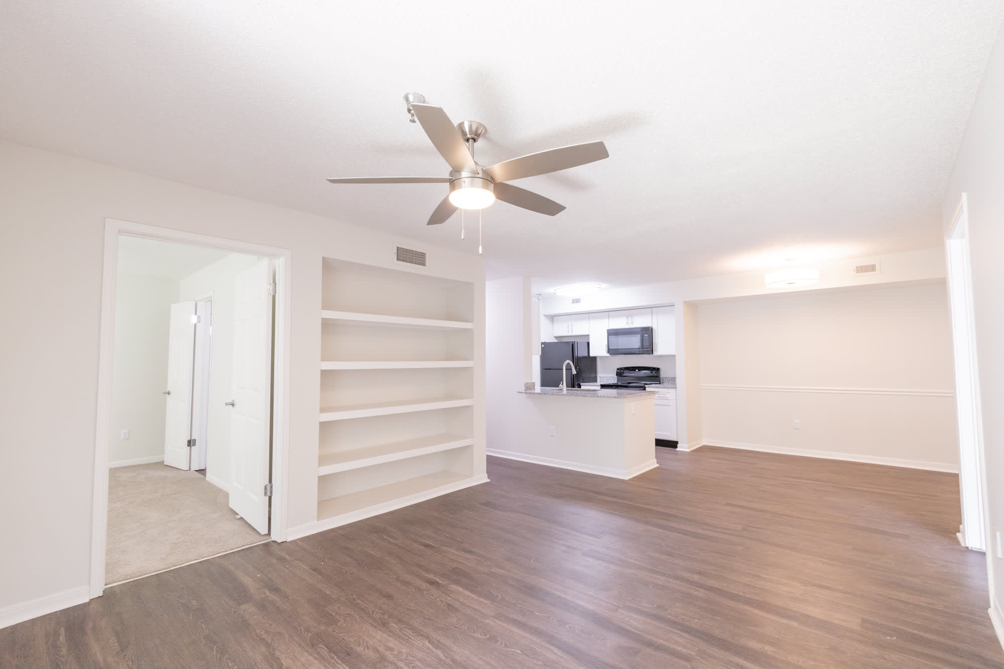 Residence At White River – photo 4