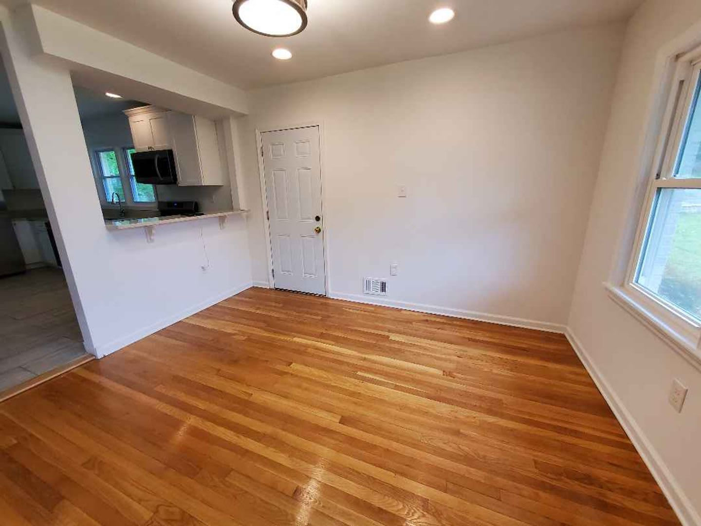 Room in 4 Bedroom Home at Morris Brown Dr SW – photo 4