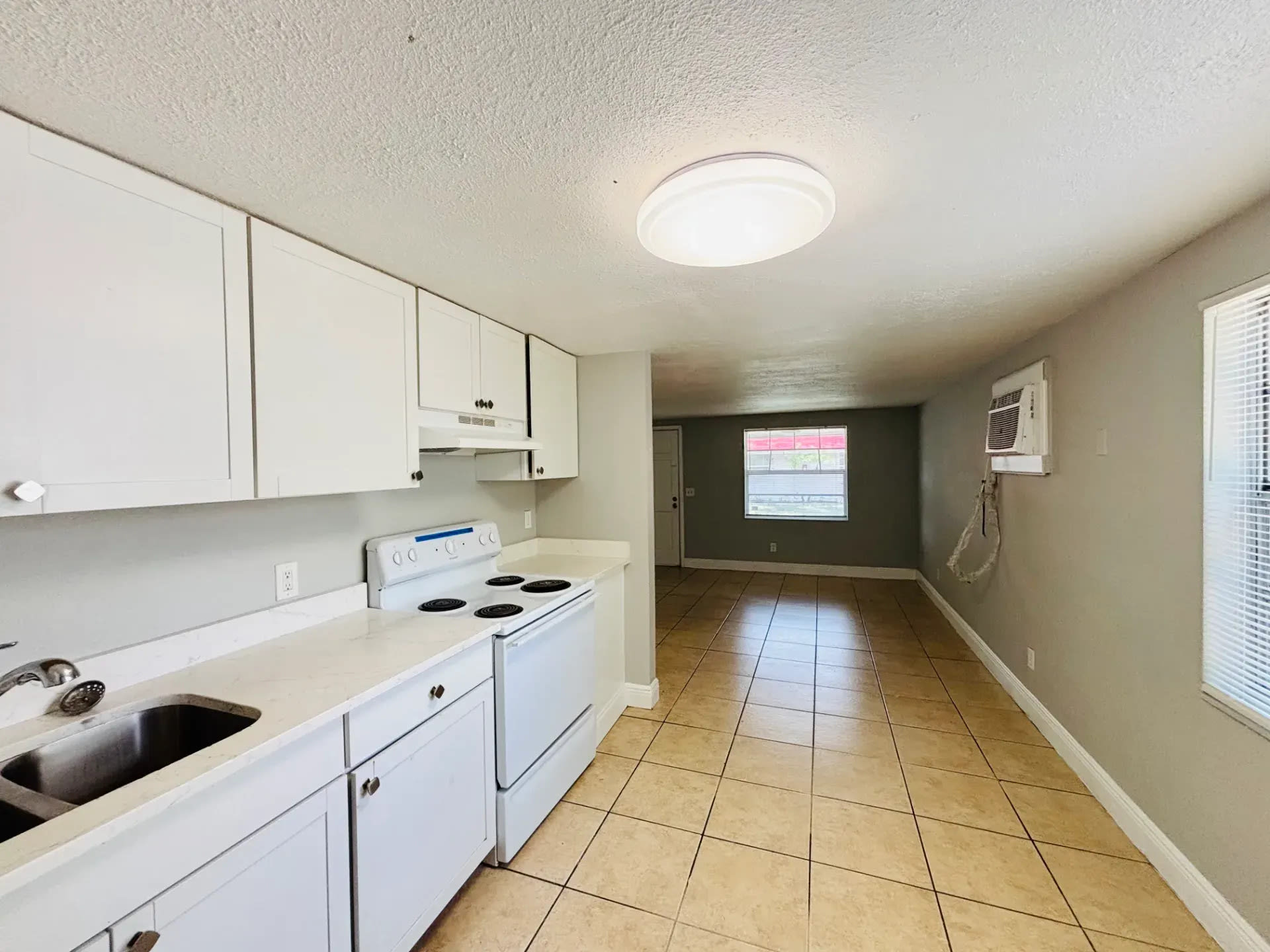 11733 N 12th St – photo 5