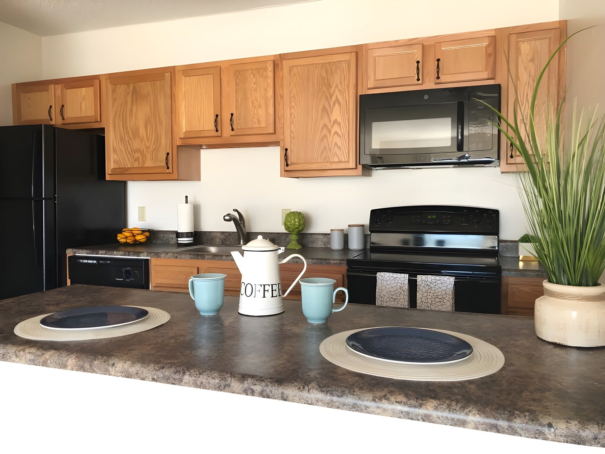 Brunswick Apartments – photo 2
