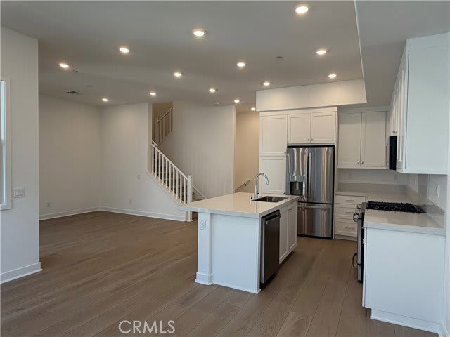 1485 Snowberry Place – photo 3