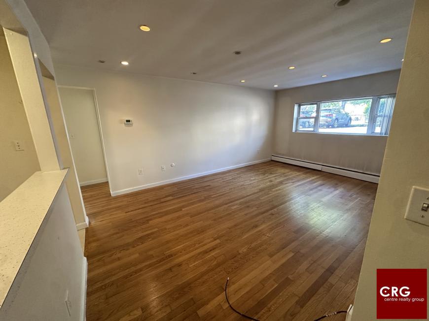 33-34 Gardner St. – photo 1