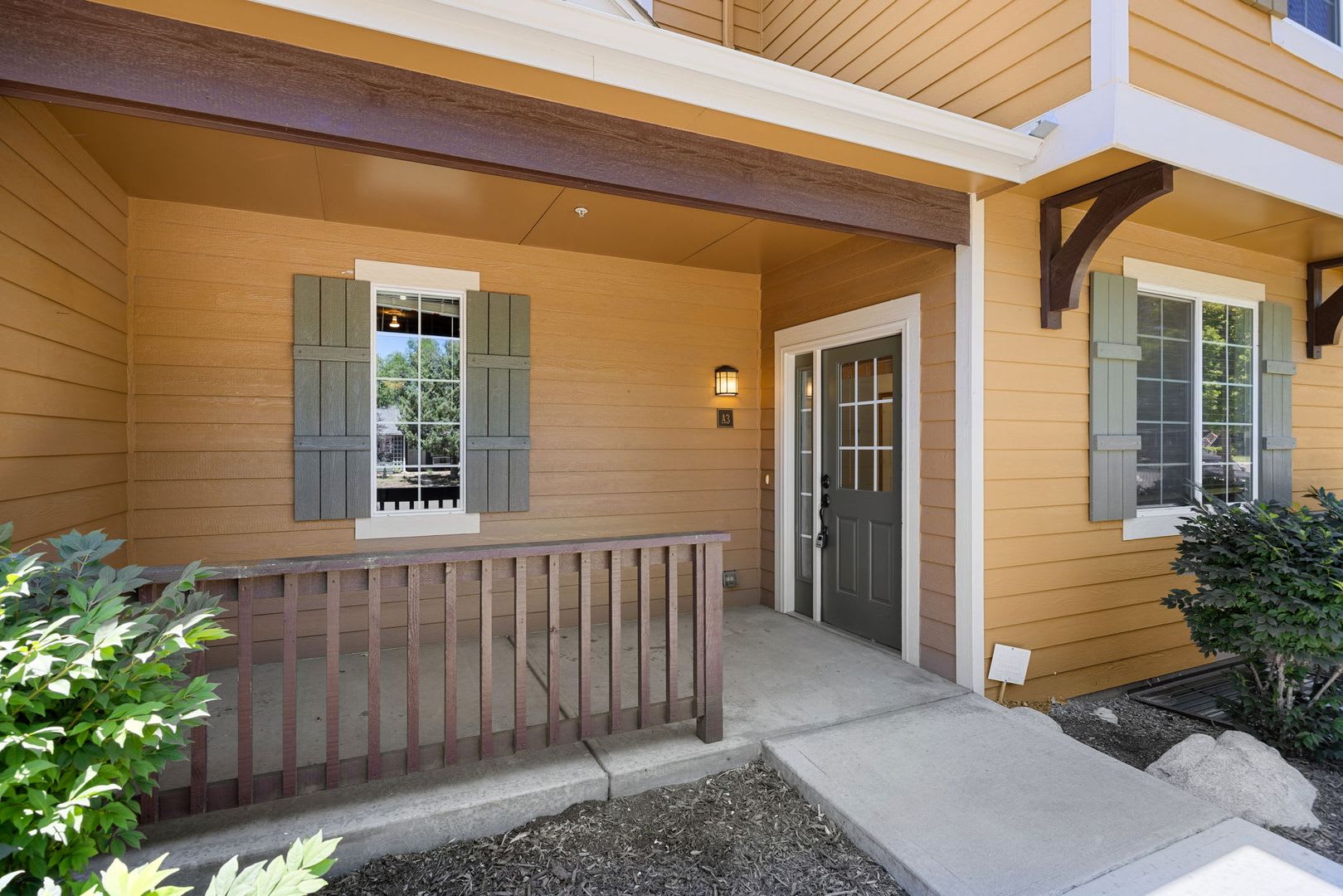 500 Off Rent If Lease Starts By 9 5 – photo 2
