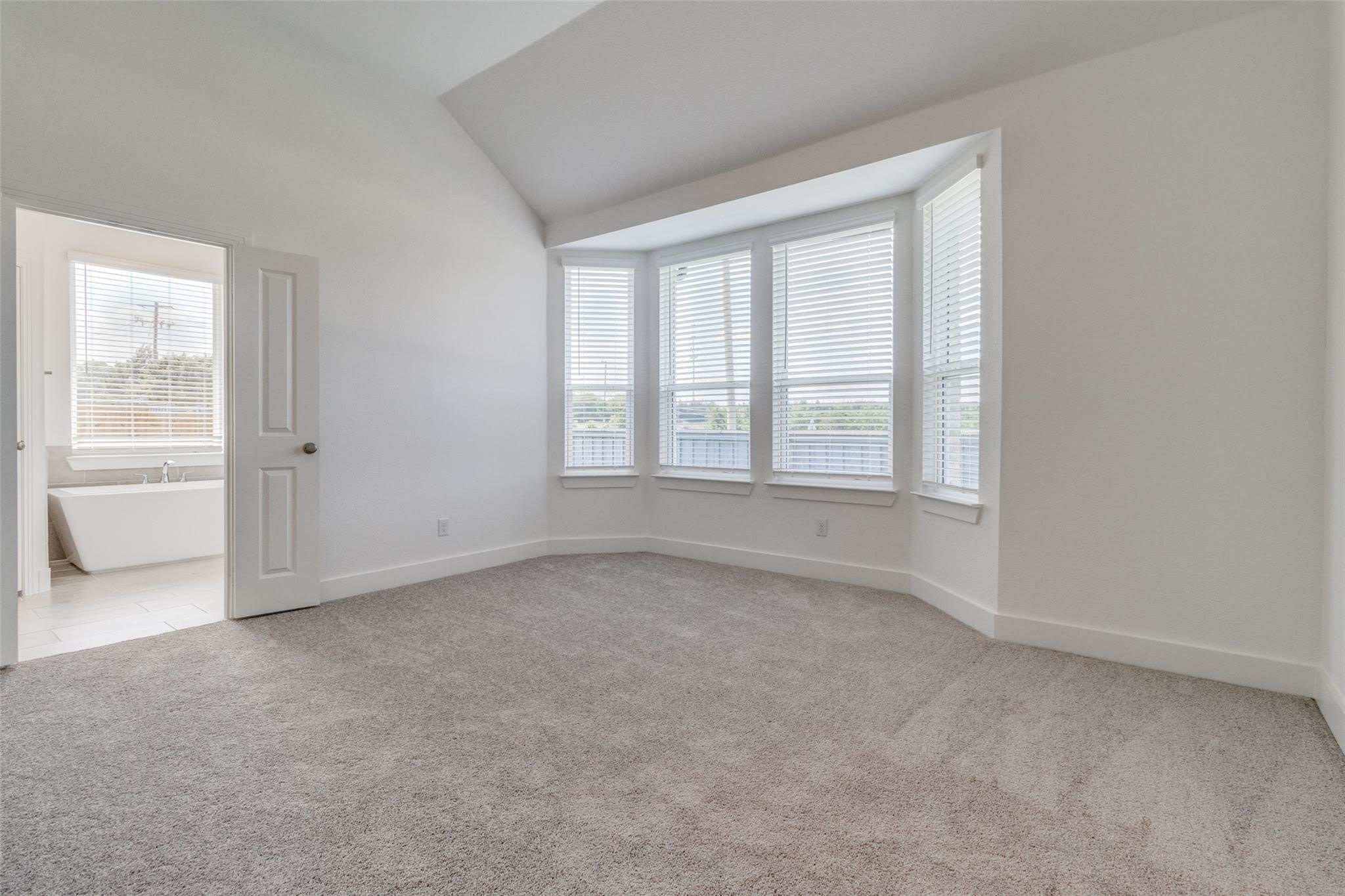 1249 Newport Street – photo 5