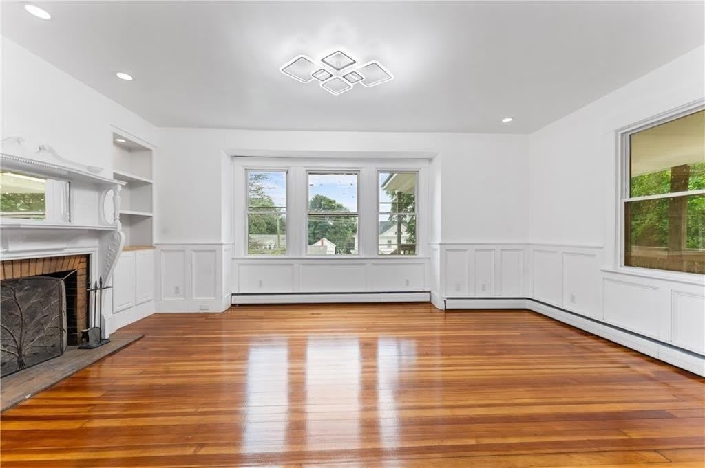335 Blackstone Street – photo 4