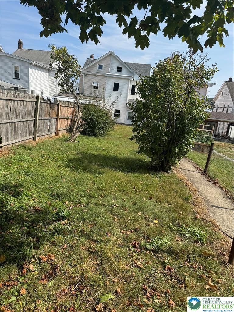 226 N 2Nd Street – photo 4