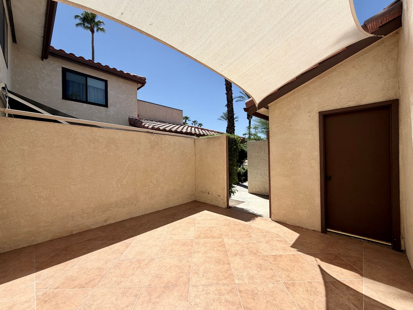 AVAILABLE NOW! GORGEOUS Two-Story 2 Bedroom 2 Bathroom Condo in Palm Desert – photo 3
