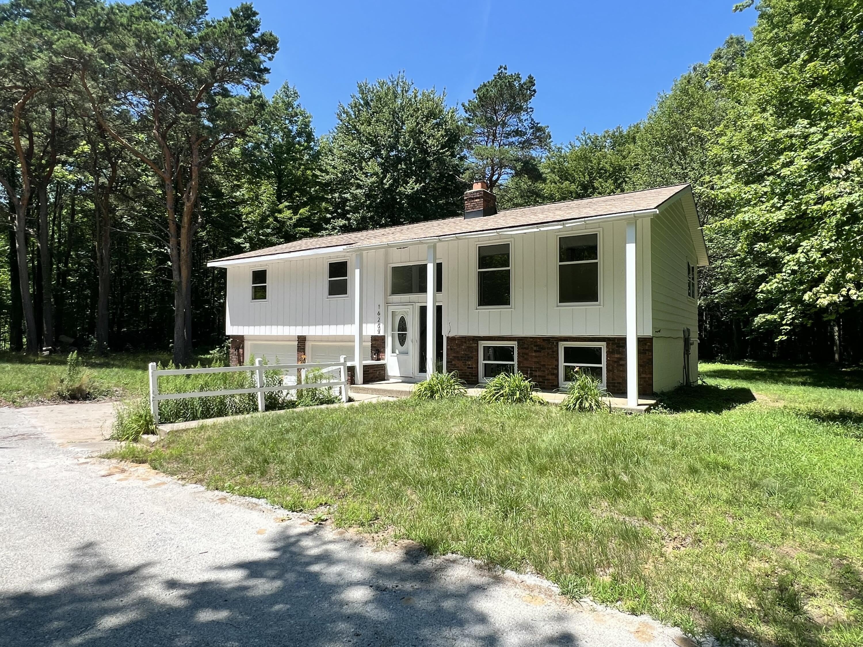 16265 Port Sheldon Street – photo 2